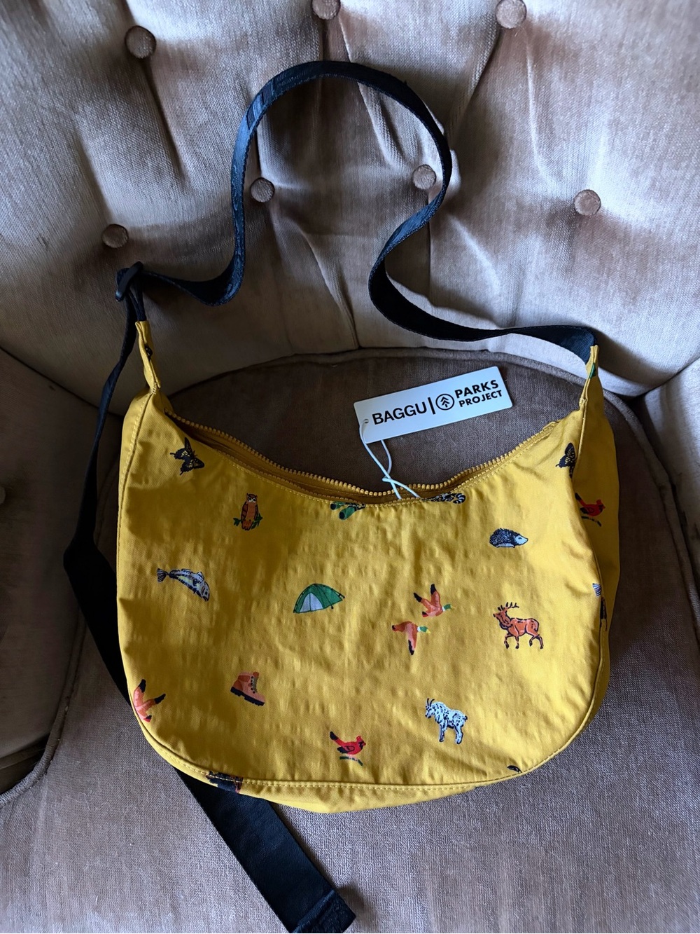 BAGGU x PARKS PROJECTS MUSTARD CRESCENT